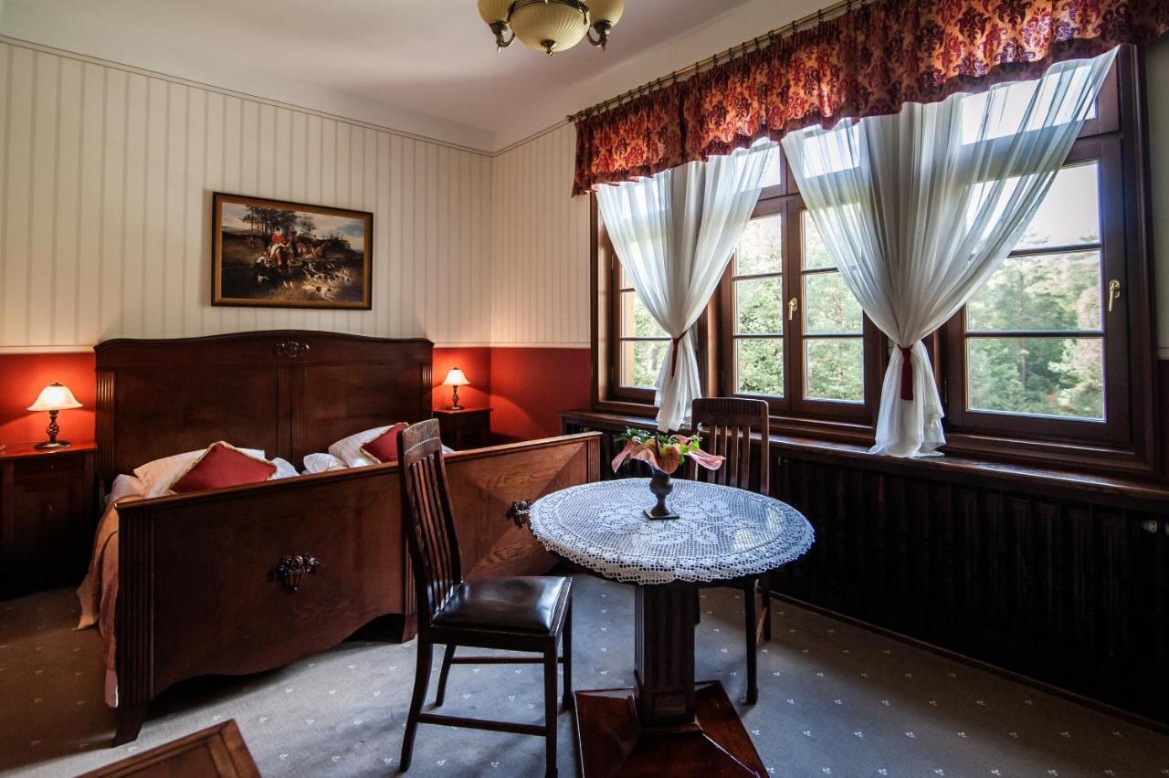 Bed & Breakfast Palac Mysliwski W Antoninie